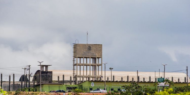 Justiça determina que MPCE e CGD apurem denúncia de tortura contra 32 detentos em presídio do Ceará