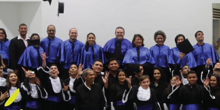 IFCE forma novos técnicos e graduados em Aracati