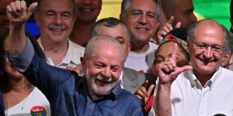 Lula venceu por mais de 12 milhões de votos no Nordeste