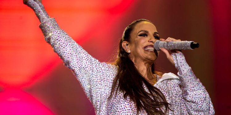 Ivete Sangalo no Carnaval de Aracati 2024