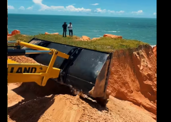 Prefeitura inicia solução para cratera na Praia dos Esteves