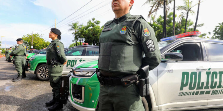 Aracati e mais 27 municípios cearenses recebem 49 novas viaturas para reforçar a segurança 