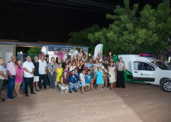 Prefeito Antoniel Holanda entrega ambulância 0 km para o Assentamento Tomé Afonso em Itaiçaba