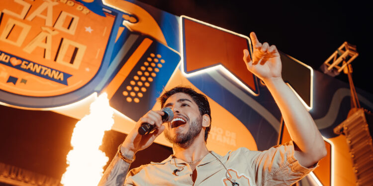 Thiago Freitas encerra temporada junina com apresentações em grandes festas do Nordeste